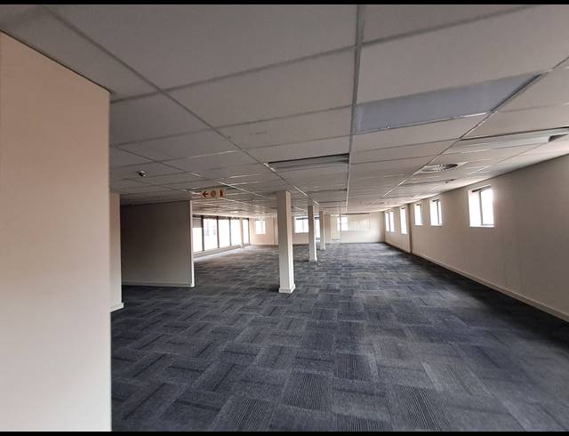 411M² OFFICE TO LET IN WAVERLEY